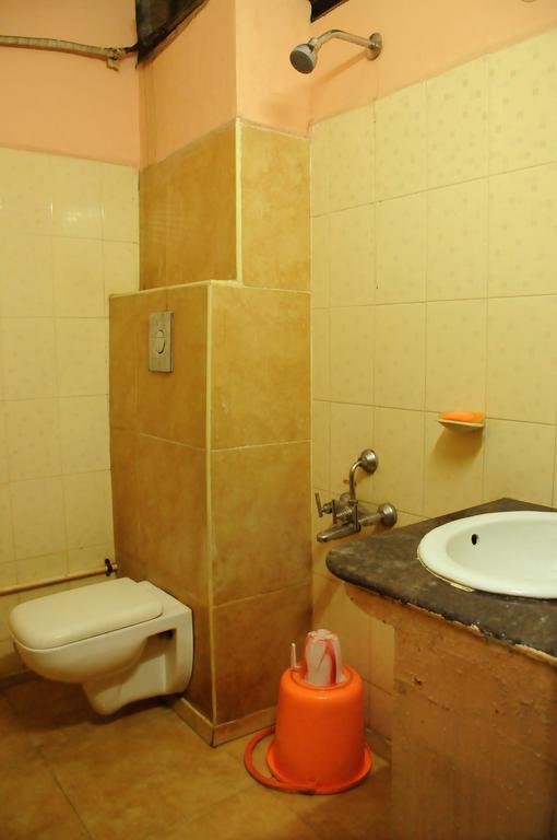 V.K.Residency Hotel Tirupati Exterior photo
